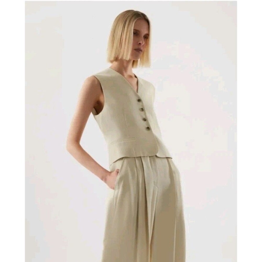 COS Cropped Linen Blend Waistcoat Vest  Beige Cream Minimalist Business Casual 8